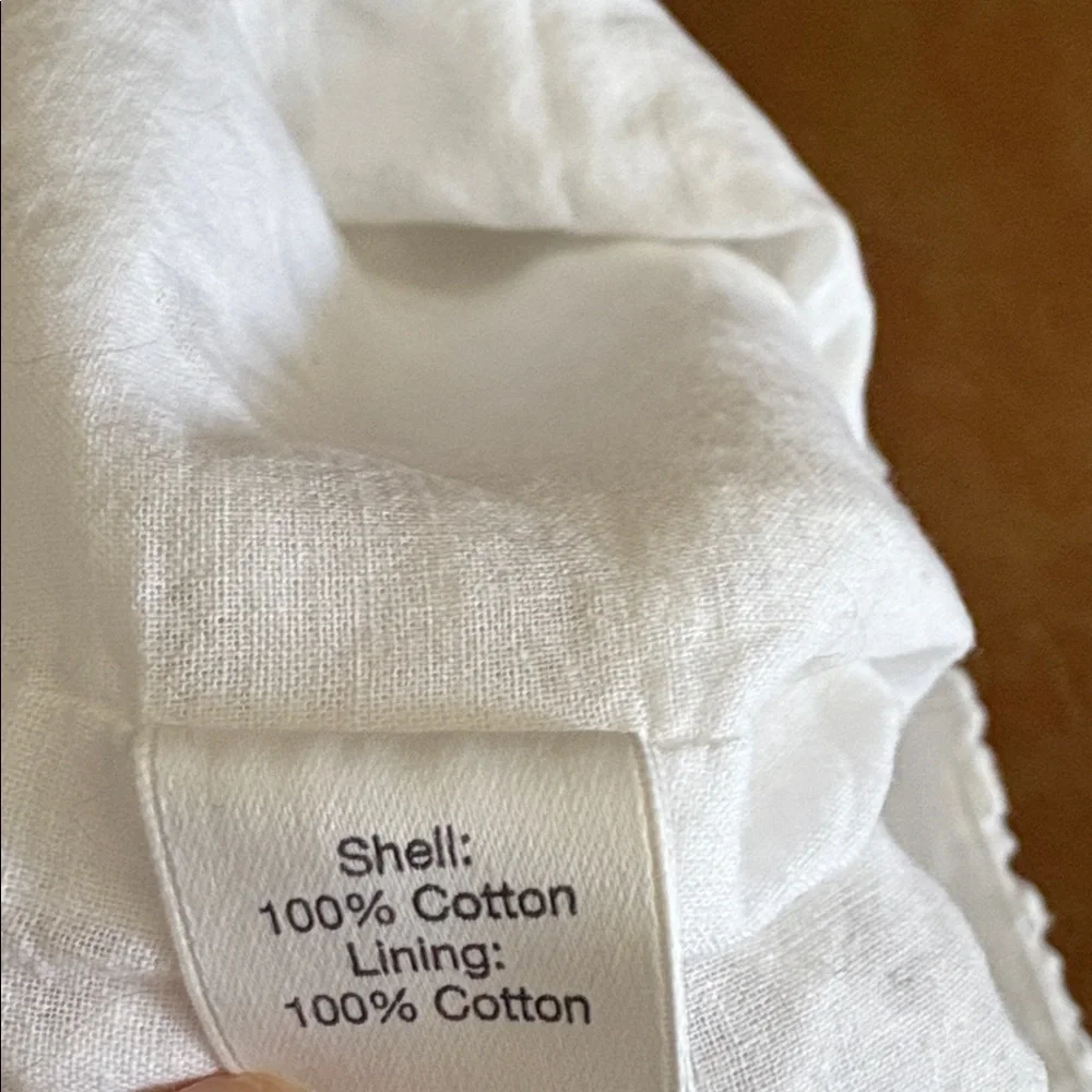 Saks Fifth Avenue White Lace Women Shorts - 100% Cotton - Size 2 - Picture 3 of 6